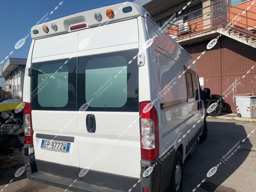 ORION FIAT 250 DUCATO - Ambulancia: foto 2 ORION FIAT 250 DUCATO - Ambulancia: foto 2