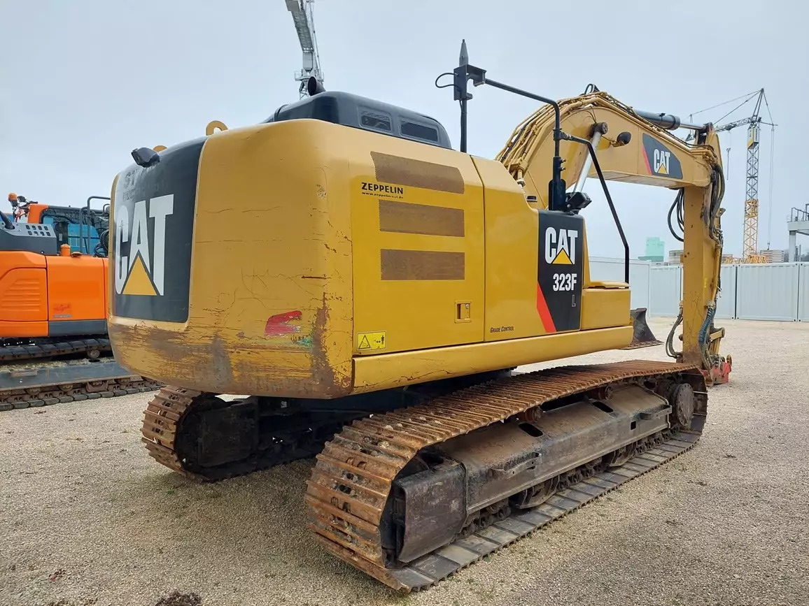 2017 Caterpillar 323F - Excavadora de cadenas: foto 3 2017 Caterpillar 323F - Excavadora de cadenas: foto 3