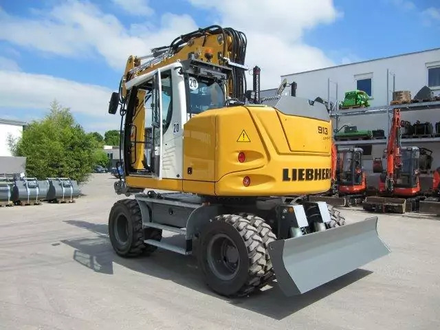 2022 Liebherr A 913 Compact G6.0-D - Excavadora de ruedas: foto 5 2022 Liebherr A 913 Compact G6.0-D - Excavadora de ruedas: foto 5