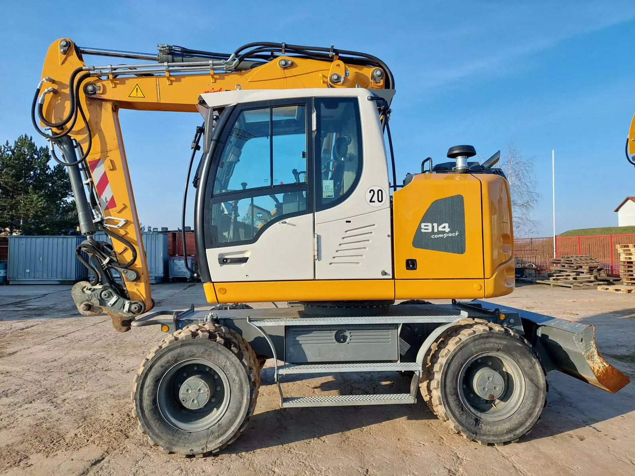 2022 Liebherr A 914 Compact Litronic G6.0-D - Excavadora de ruedas: foto 1 2022 Liebherr A 914 Compact Litronic G6.0-D - Excavadora de ruedas: foto 1