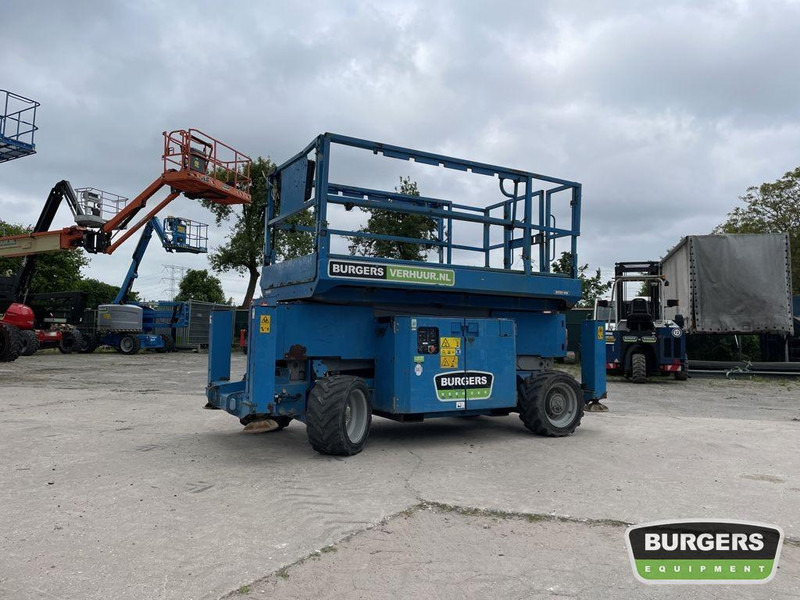 Genie GS-3369 RT - Plataforma de tijeras: foto 4 Genie GS-3369 RT - Plataforma de tijeras: foto 4