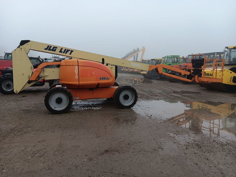 JLG 600AJ - Plataforma articulada: foto 3 JLG 600AJ - Plataforma articulada: foto 3