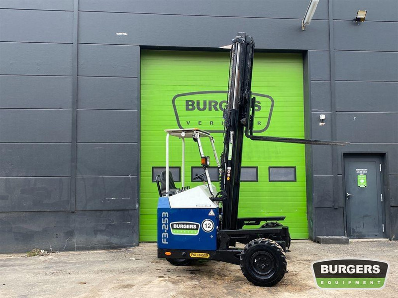 Palfinger F3253 GTS 4W - Carretilla elevadora transportable: foto 1 Palfinger F3253 GTS 4W - Carretilla elevadora transportable: foto 1