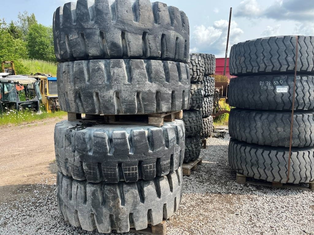 Bridgestone 20,5-25 Volvo L120G , H - Rueda completa: foto 1 Bridgestone 20,5-25 Volvo L120G , H - Rueda completa: foto 1