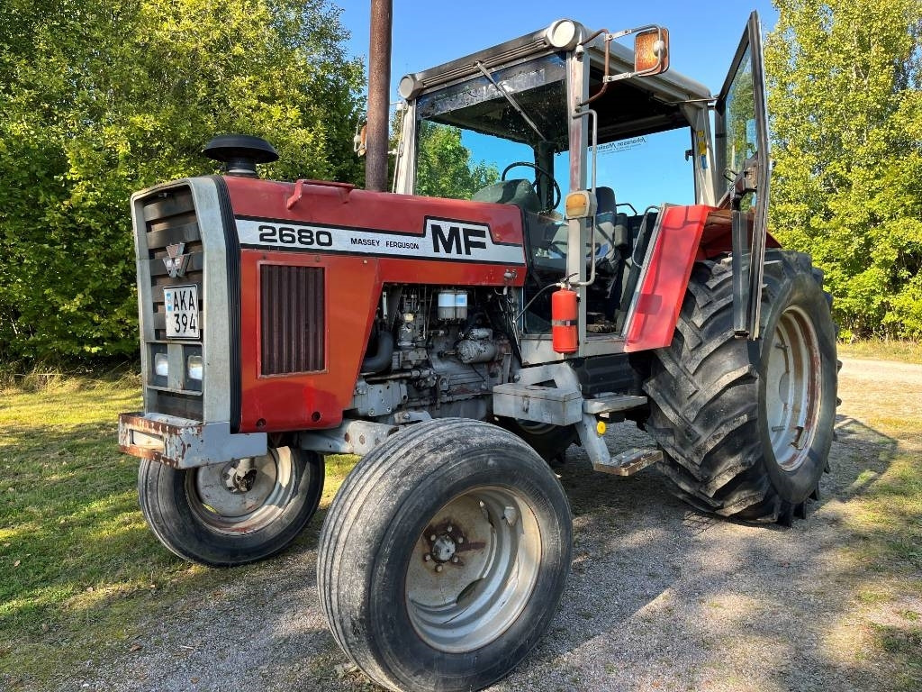 Massey Ferguson 2680 - Tractor: foto 3 Massey Ferguson 2680 - Tractor: foto 3