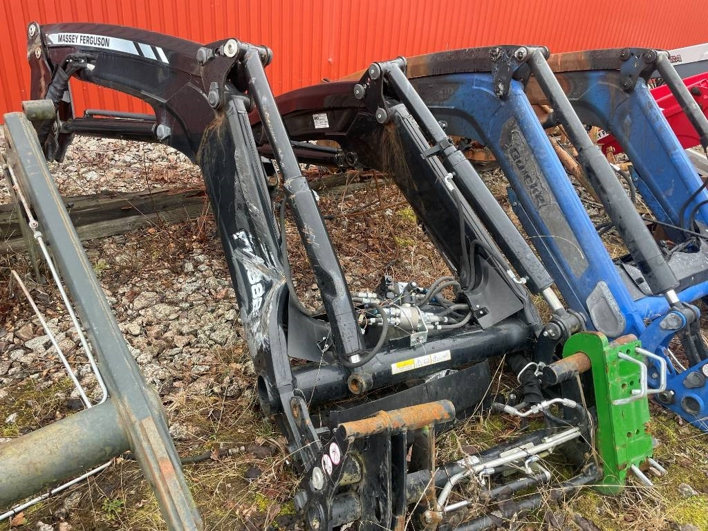 Reservdelar till Ålö Quicke Q4 M Lastare / Loader - Cargador frontal para tractor: foto 1 Reservdelar till Ålö Quicke Q4 M Lastare / Loader - Cargador frontal para tractor: foto 1