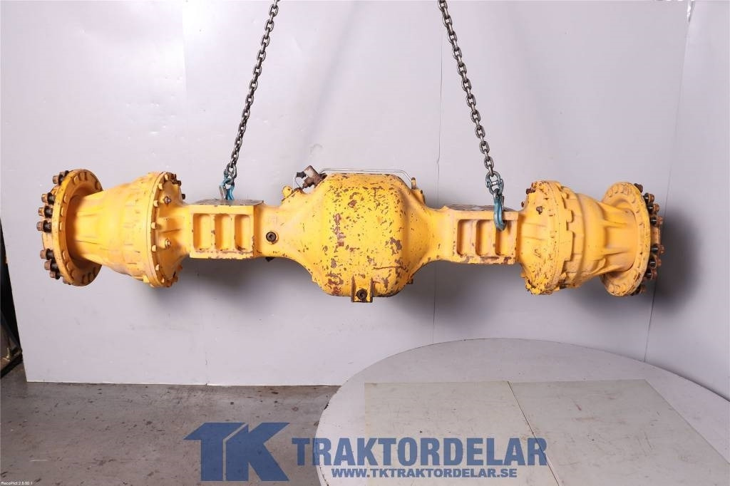 Volvo L 110 E Framvagn - Eje y piezas para Maquinaria de construcción: foto 2 Volvo L 110 E Framvagn - Eje y piezas para Maquinaria de construcción: foto 2