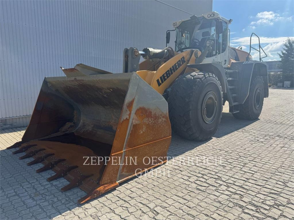 Liebherr L586 - Cargadora de ruedas: foto 1 Liebherr L586 - Cargadora de ruedas: foto 1