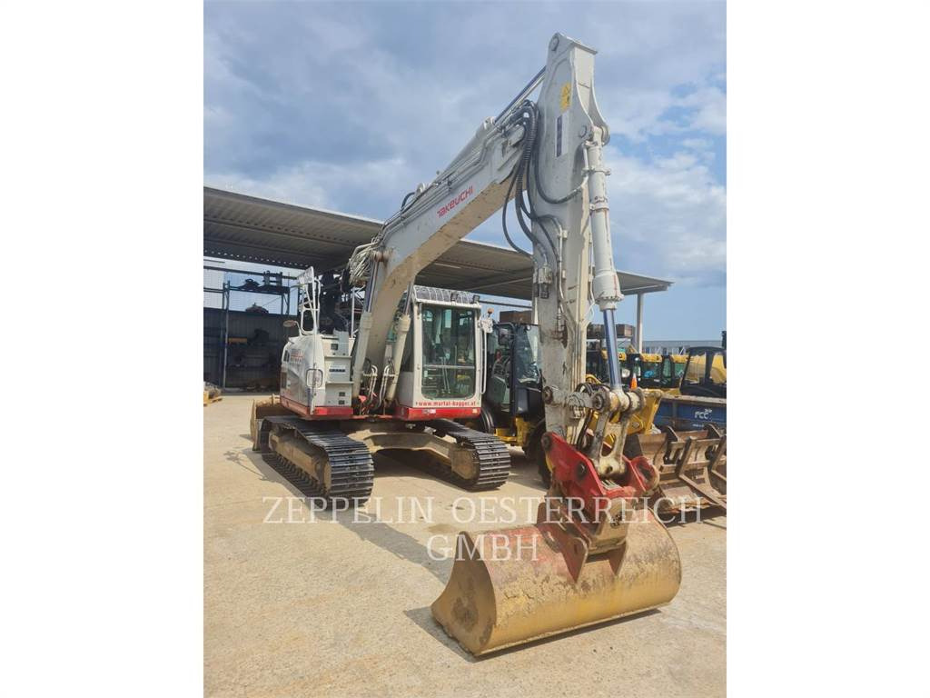 Takeuchi TB2150R - Excavadora de cadenas: foto 2 Takeuchi TB2150R - Excavadora de cadenas: foto 2