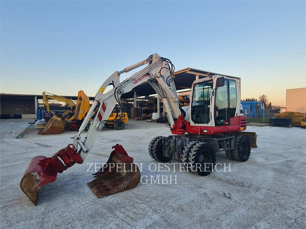 Takeuchi TB295W - Excavadora de cadenas: foto 1 Takeuchi TB295W - Excavadora de cadenas: foto 1
