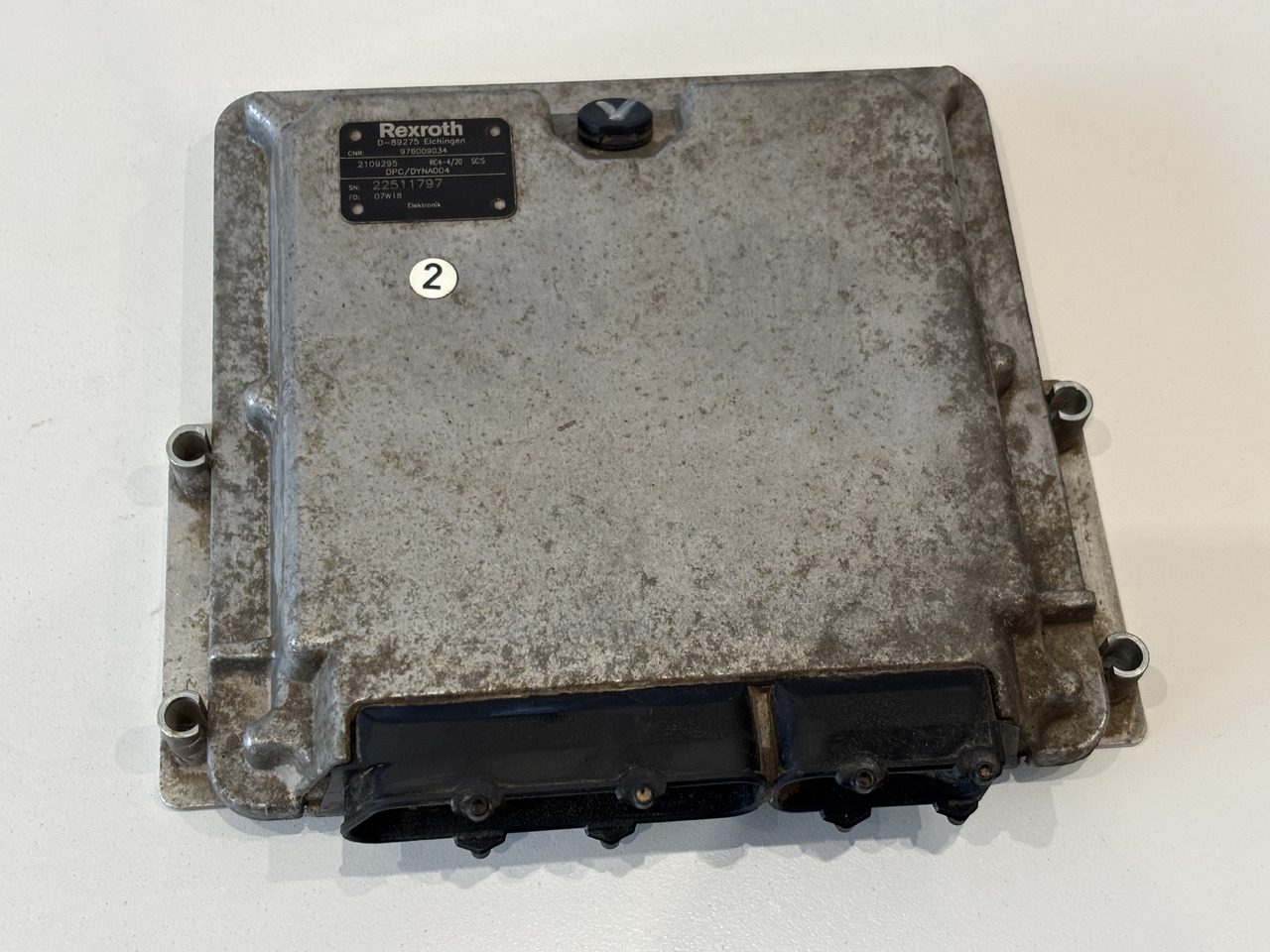 Ahlmann AZ150E REXROTH 0538201202 0 538 201 202 BODAS RC4-4/20 R9020822700 - Válvula hidráulica para Maquinaria de construcción: foto 1 Ahlmann AZ150E REXROTH 0538201202 0 538 201 202 BODAS RC4-4/20 R9020822700 - Válvula hidráulica para Maquinaria de construcción: foto 1