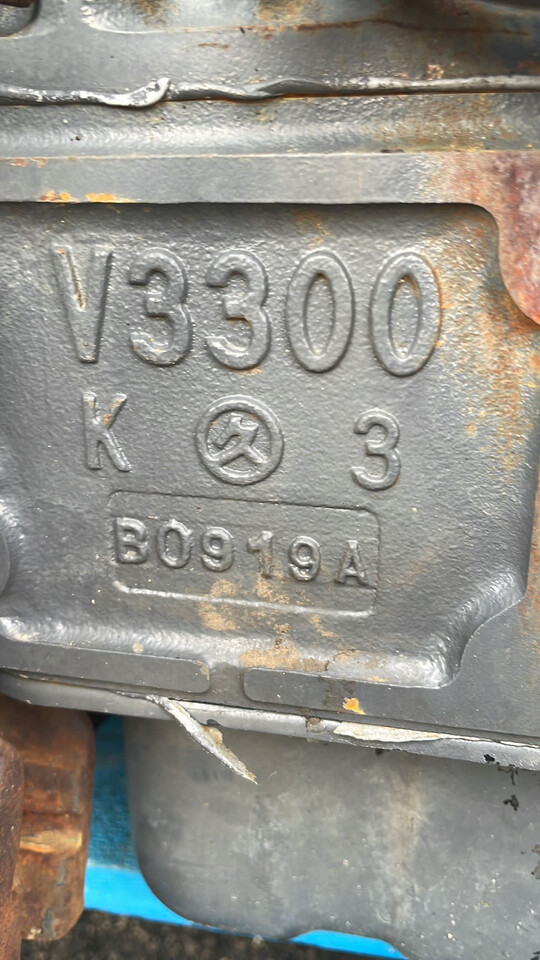 BOBCAT-silnik V3300 B0913A - Motor para Maquinaria de construcción: foto 3 BOBCAT-silnik V3300 B0913A - Motor para Maquinaria de construcción: foto 3