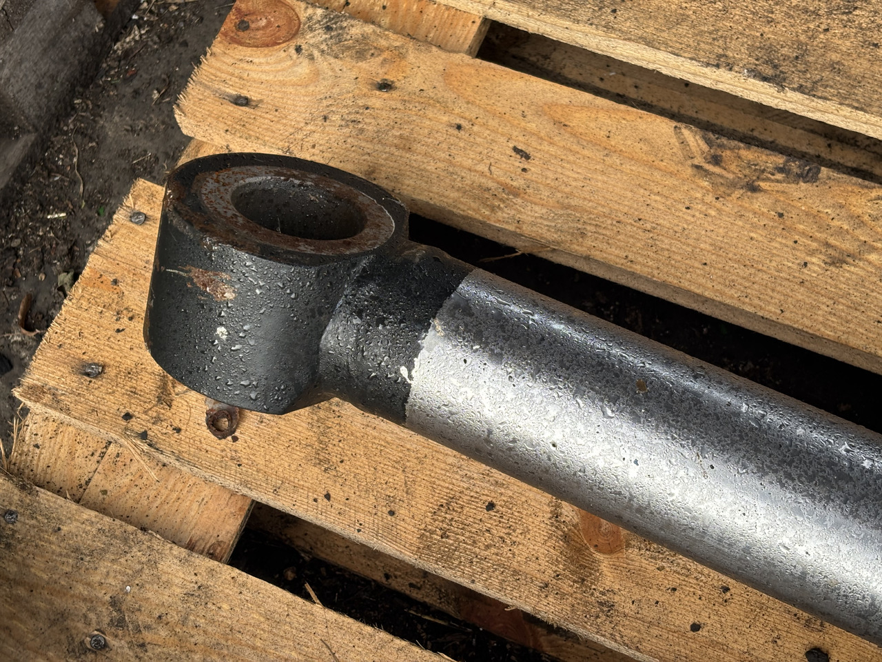 CAT Caterpillar TH336 TH 336 Siłownik Wychyłu Łyżki - Cilindro hidráulico para Manipulador telescópico: foto 4 CAT Caterpillar TH336 TH 336 Siłownik Wychyłu Łyżki - Cilindro hidráulico para Manipulador telescópico: foto 4