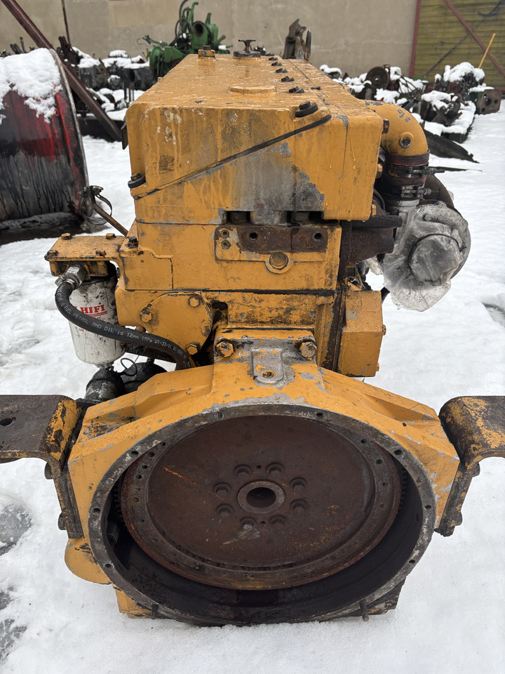 CUMMINS LT10/C Blok silnika Słupek Rozrusznik Koło Zamachowe Wał Korbowy Tłok Pokrywa Cylinder - Bloque de cilindros para Maquinaria agrícola: foto 4 CUMMINS LT10/C Blok silnika Słupek Rozrusznik Koło Zamachowe Wał Korbowy Tłok Pokrywa Cylinder - Bloque de cilindros para Maquinaria agrícola: foto 4