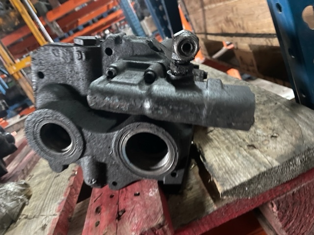 Case MX 90 - Pompa Hydrauliki - Bomba hidráulica para Maquinaria agrícola: foto 1 Case MX 90 - Pompa Hydrauliki - Bomba hidráulica para Maquinaria agrícola: foto 1