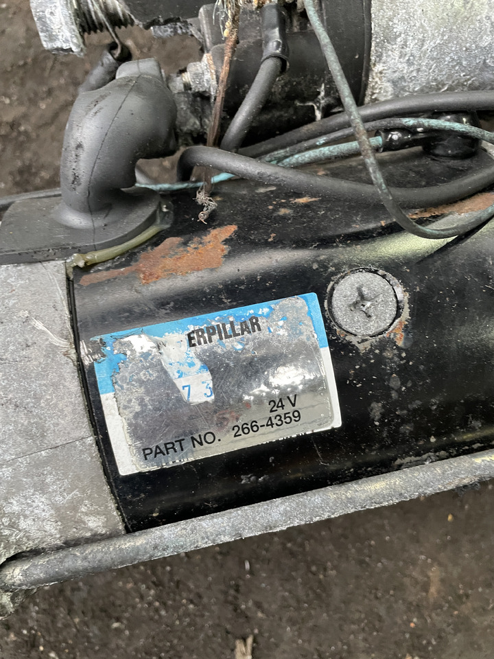 Caterpillar Cat Perkins 1106D C6.6 - rozrusznik 266-4359 - Arranque para Maquinaria de construcción: foto 2 Caterpillar Cat Perkins 1106D C6.6 - rozrusznik 266-4359 - Arranque para Maquinaria de construcción: foto 2