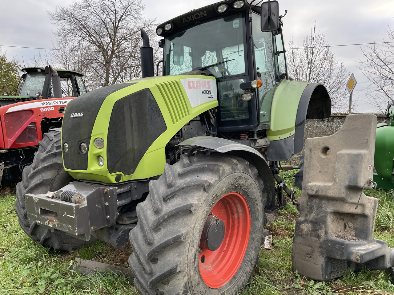Claas Axion 810 - części - maska błotniki kabina dach - Tractor: foto 2 Claas Axion 810 - części - maska błotniki kabina dach - Tractor: foto 2