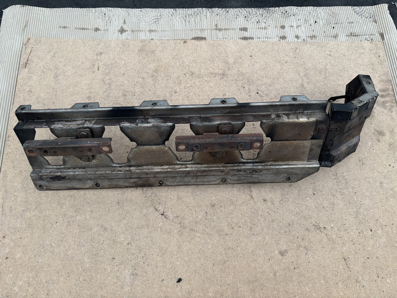 Claas Lexion 780 Izolacja Silnika Pokrywa Maska Obudowa Tylna 00 0781 205 0 0007812050 - Capota para Cosechadora de granos: foto 1 Claas Lexion 780 Izolacja Silnika Pokrywa Maska Obudowa Tylna 00 0781 205 0 0007812050 - Capota para Cosechadora de granos: foto 1