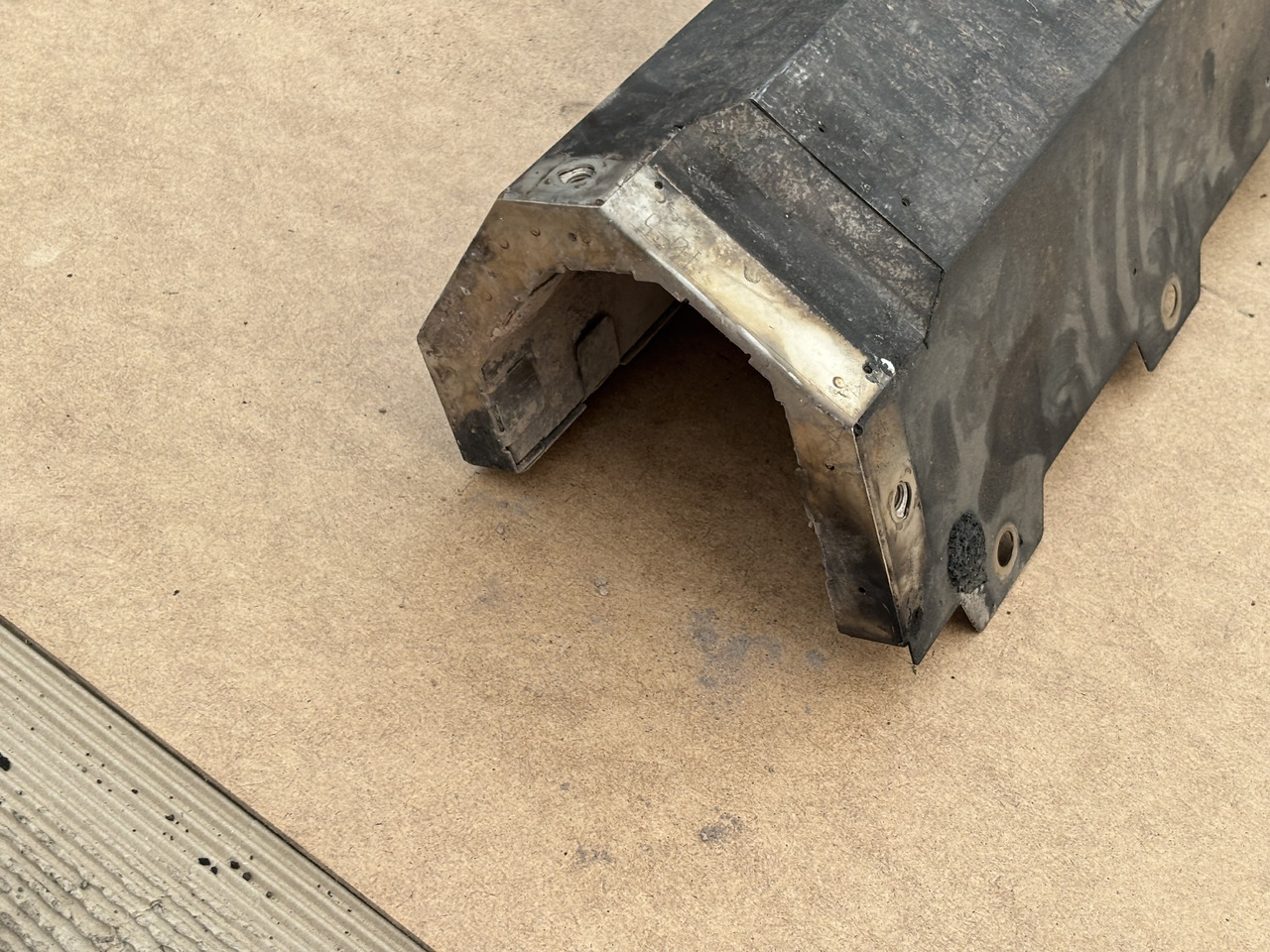 Claas Lexion 780 Obudowa Osłona Maska 00 0781 210 0 0007812100 - Capota para Cosechadora de granos: foto 1 Claas Lexion 780 Obudowa Osłona Maska 00 0781 210 0 0007812100 - Capota para Cosechadora de granos: foto 1