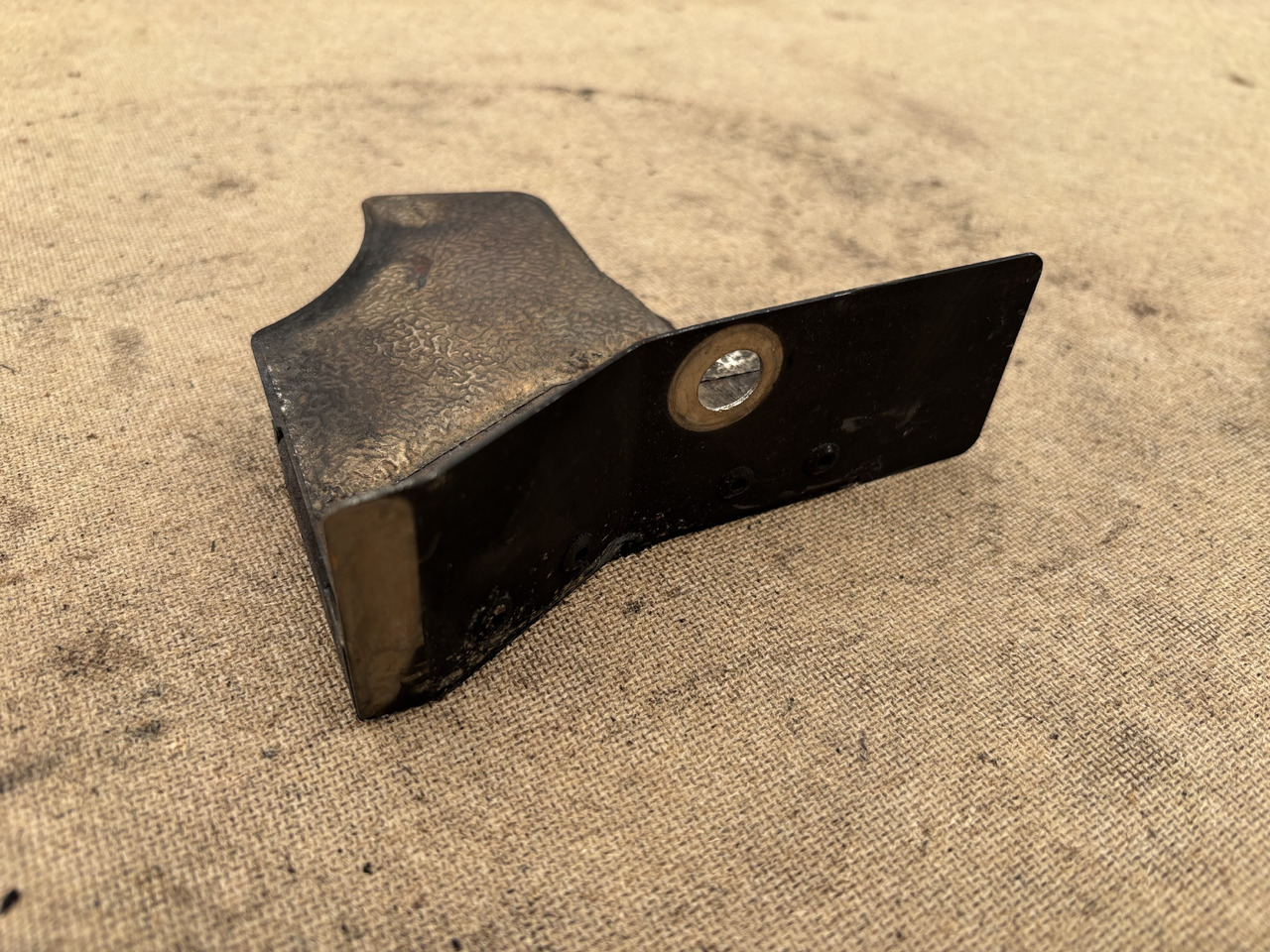 Claas Lexion 780 Obudowa Osłona Maska 00 0781 224 0 00 7812240 - Capota para Cosechadora de granos: foto 2 Claas Lexion 780 Obudowa Osłona Maska 00 0781 224 0 00 7812240 - Capota para Cosechadora de granos: foto 2