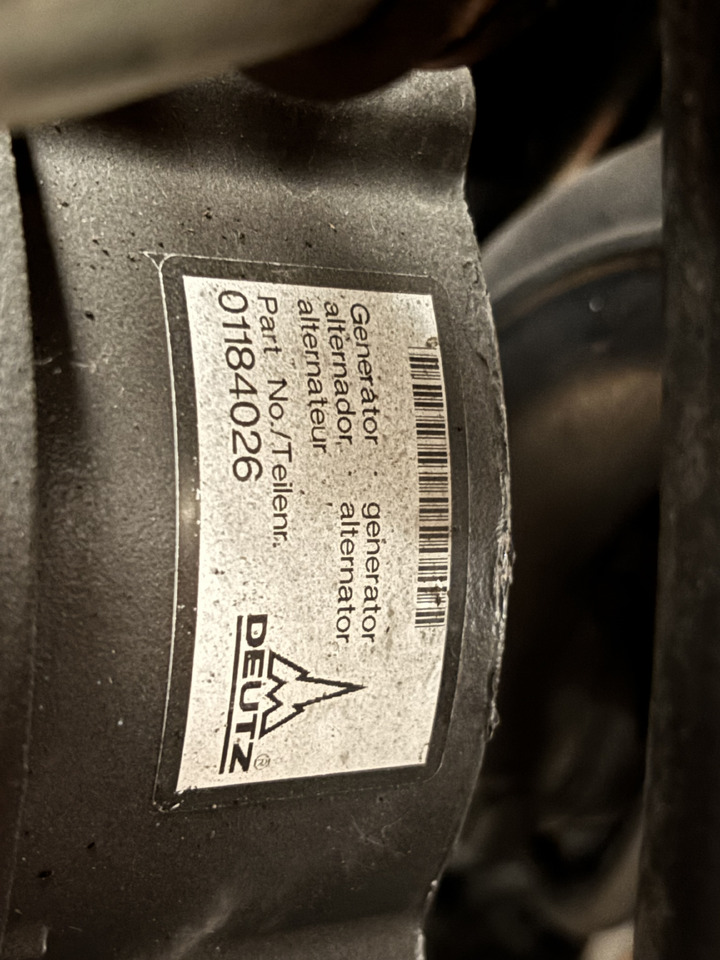 DEUTZ 3.6 75 KM (55.4 kW) Silnik CZĘŚCI Manitou MT1033TCD3.6L04 MT 1033 TCD 3.6 L04 C4DI90 - Motor y piezas para Maquinaria de construcción: foto 1 DEUTZ 3.6 75 KM (55.4 kW) Silnik CZĘŚCI Manitou MT1033TCD3.6L04 MT 1033 TCD 3.6 L04 C4DI90 - Motor y piezas para Maquinaria de construcción: foto 1