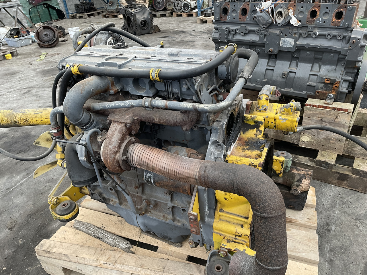Deutz F4L912 - silnik - Motor para Maquinaria de construcción: foto 4 Deutz F4L912 - silnik - Motor para Maquinaria de construcción: foto 4