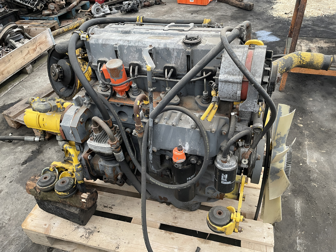 Deutz F4L912 - silnik - Motor para Maquinaria de construcción: foto 1 Deutz F4L912 - silnik - Motor para Maquinaria de construcción: foto 1