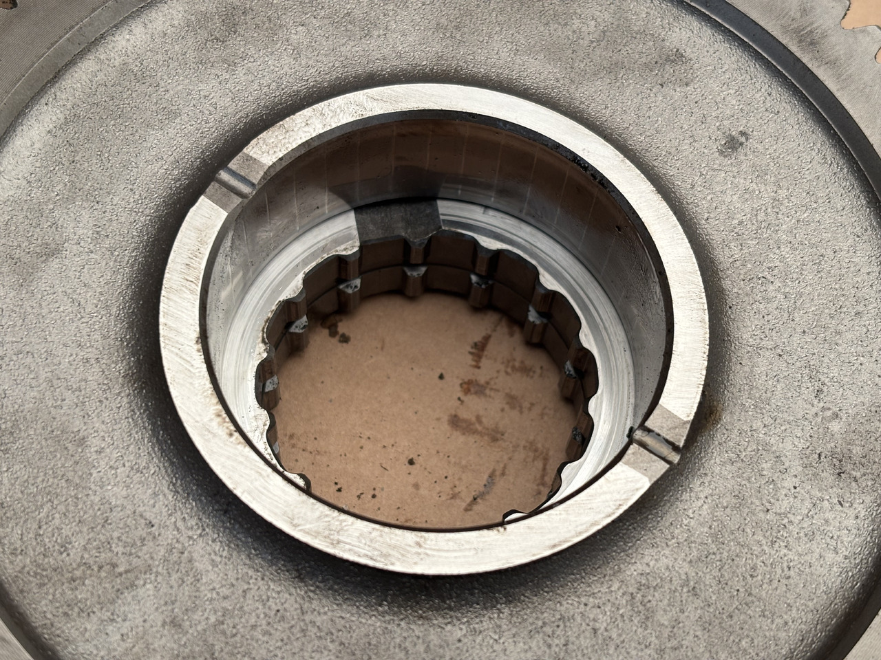 Deutz Fahr Agrotron 230 260 Skrzynia Biegów Synchronizator Tryb Zębatka CZĘŚCI 2094303064 - Caja de cambios para Maquinaria agrícola: foto 5 Deutz Fahr Agrotron 230 260 Skrzynia Biegów Synchronizator Tryb Zębatka CZĘŚCI 2094303064 - Caja de cambios para Maquinaria agrícola: foto 5