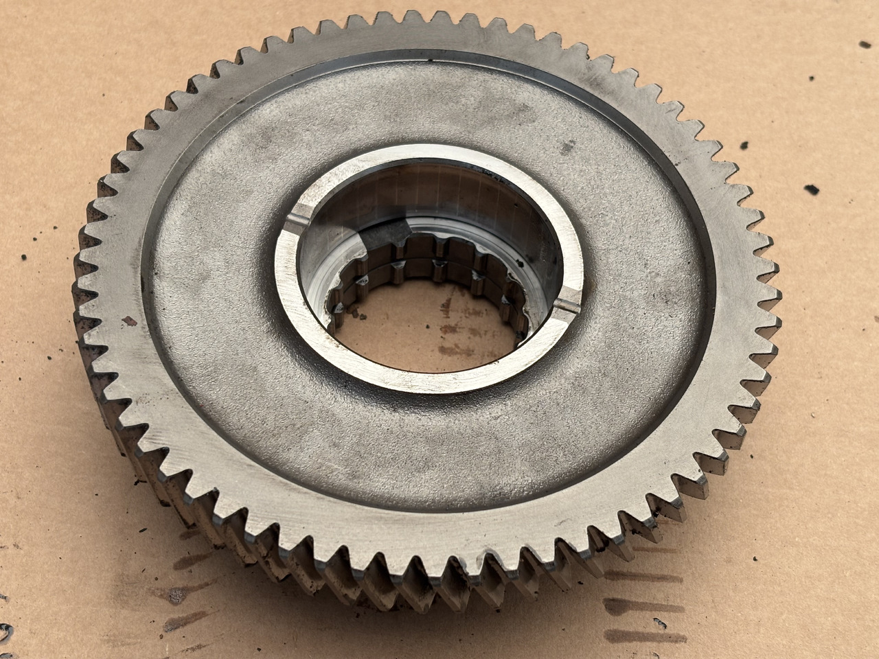 Deutz Fahr Agrotron 230 260 Skrzynia Biegów Synchronizator Tryb Zębatka CZĘŚCI 2094303064 - Caja de cambios para Maquinaria agrícola: foto 4 Deutz Fahr Agrotron 230 260 Skrzynia Biegów Synchronizator Tryb Zębatka CZĘŚCI 2094303064 - Caja de cambios para Maquinaria agrícola: foto 4