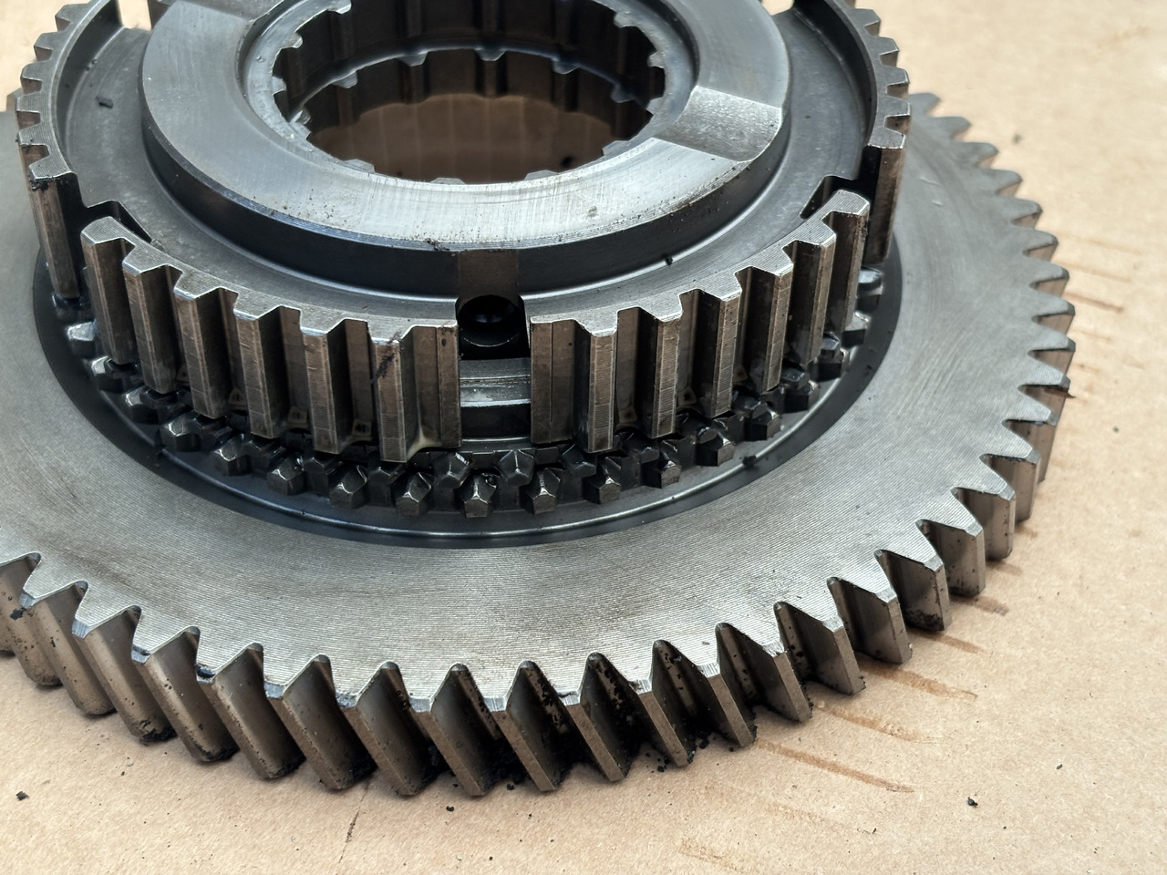 Deutz Fahr Agrotron 230 260 Skrzynia Biegów Synchronizator Tryb Zębatka CZĘŚCI 2094303064 - Caja de cambios para Maquinaria agrícola: foto 2 Deutz Fahr Agrotron 230 260 Skrzynia Biegów Synchronizator Tryb Zębatka CZĘŚCI 2094303064 - Caja de cambios para Maquinaria agrícola: foto 2