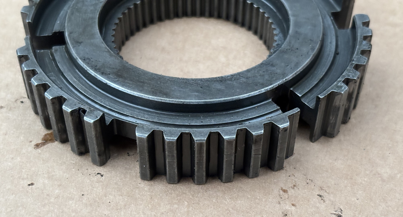 Deutz Fahr Agrotron 230 260 Skrzynia Biegów Tryb Zębatka Koło Zębate CZĘŚCI - Caja de cambios para Maquinaria agrícola: foto 3 Deutz Fahr Agrotron 230 260 Skrzynia Biegów Tryb Zębatka Koło Zębate CZĘŚCI - Caja de cambios para Maquinaria agrícola: foto 3