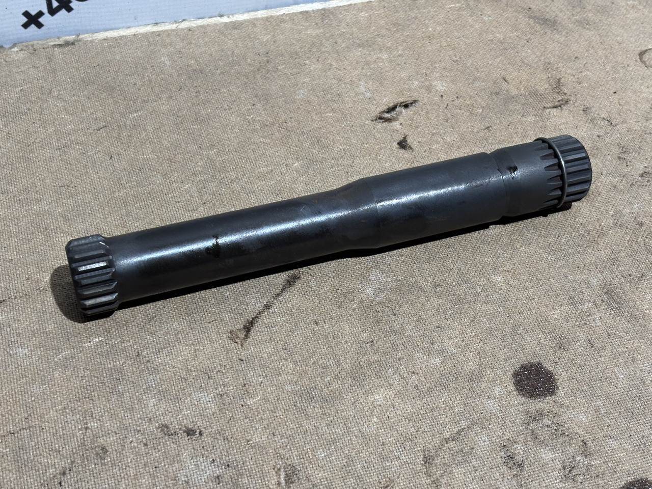 Fendt AGCO 920 924 926 930 Skrzynia Biegów Wał Wałek CZĘŚĆI M934100082040 - Caja de cambios para Maquinaria agrícola: foto 1 Fendt AGCO 920 924 926 930 Skrzynia Biegów Wał Wałek CZĘŚĆI M934100082040 - Caja de cambios para Maquinaria agrícola: foto 1