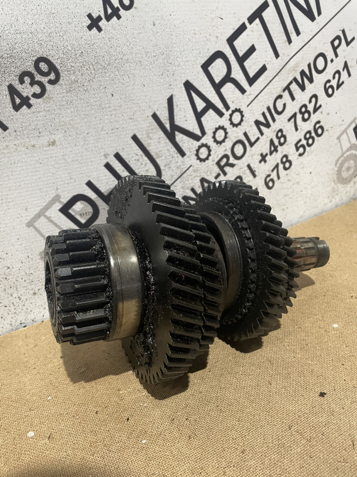 Fiat Ford New Holland - synchronizator kosz przekładnia skrzyni biegów - Caja de cambios y piezas para Maquinaria agrícola: foto 1 Fiat Ford New Holland - synchronizator kosz przekładnia skrzyni biegów - Caja de cambios y piezas para Maquinaria agrícola: foto 1