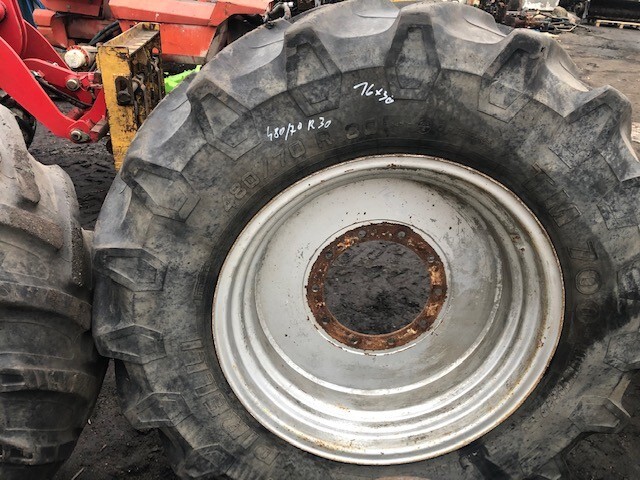 JCB Fastrack Koła 480/70 R30 , Felga 16x30 - Llanta para Maquinaria agrícola: foto 5 JCB Fastrack Koła 480/70 R30 , Felga 16x30 - Llanta para Maquinaria agrícola: foto 5