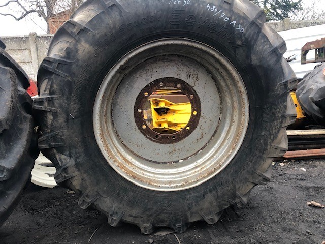 JCB Fastrack Koła 480/70 R30 , Felga 16x30 - Llanta para Maquinaria agrícola: foto 3 JCB Fastrack Koła 480/70 R30 , Felga 16x30 - Llanta para Maquinaria agrícola: foto 3