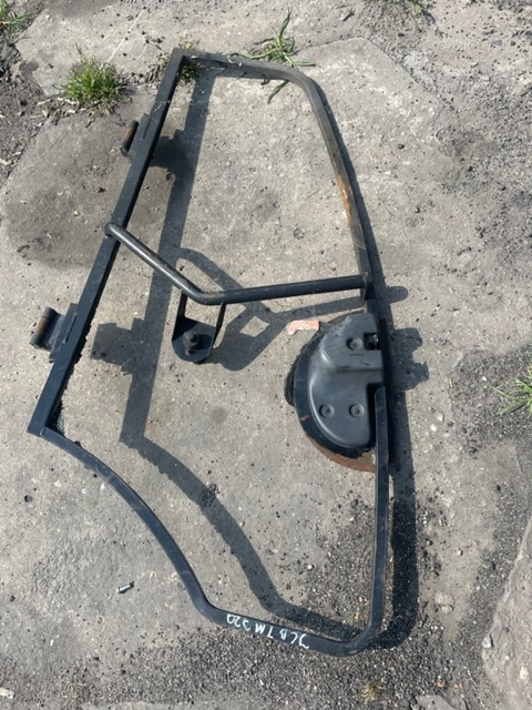 JCB TM 320 - Drzwi Lewe - Puerta y piezas para Maquinaria agrícola: foto 2 JCB TM 320 - Drzwi Lewe - Puerta y piezas para Maquinaria agrícola: foto 2
