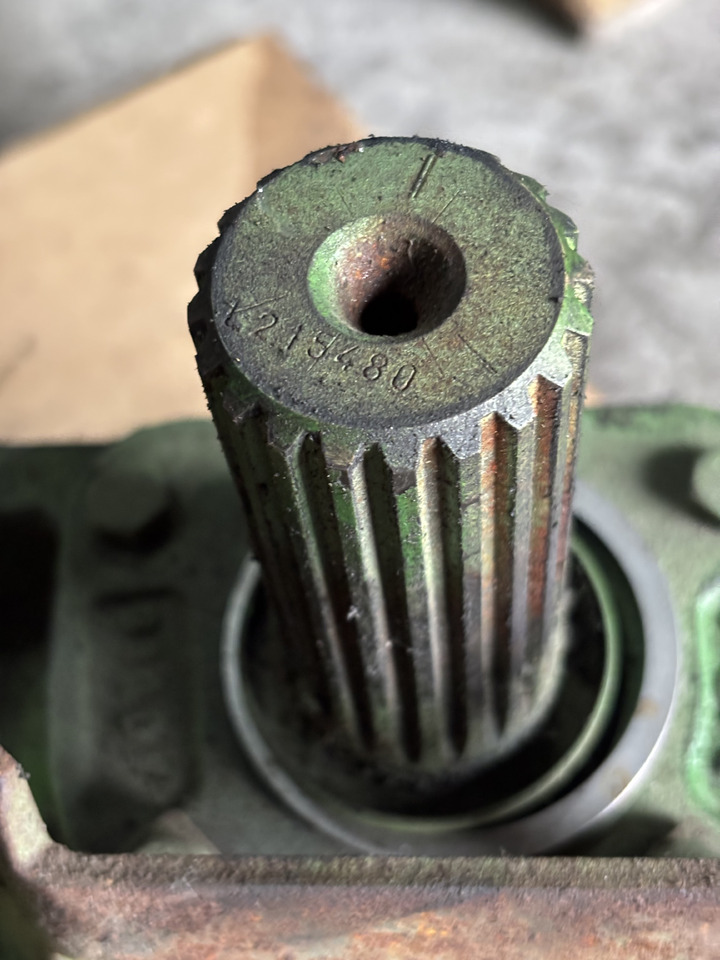 John Deere 6175M Przystawka Przedniego Napędu L221332 L221337 L221432 - Palier para Maquinaria agrícola: foto 4 John Deere 6175M Przystawka Przedniego Napędu L221332 L221337 L221432 - Palier para Maquinaria agrícola: foto 4