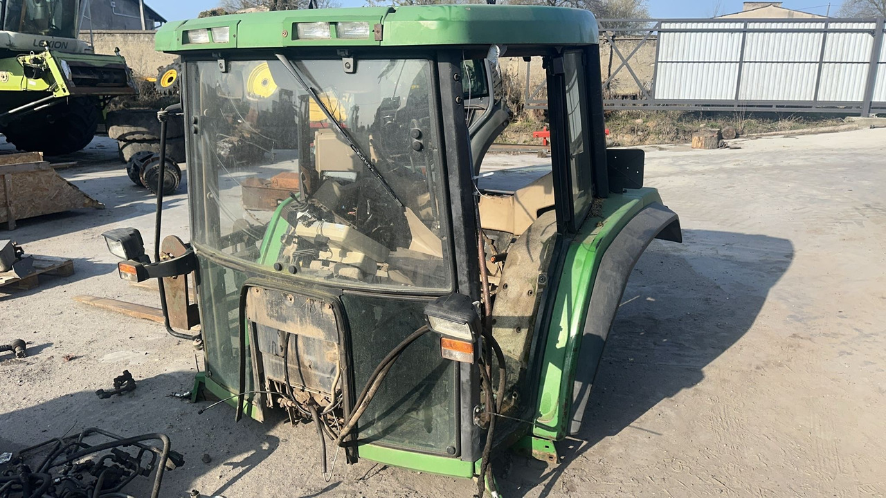 John Deere 6810 - kabina - części - Cabina para Maquinaria agrícola: foto 1 John Deere 6810 - kabina - części - Cabina para Maquinaria agrícola: foto 1