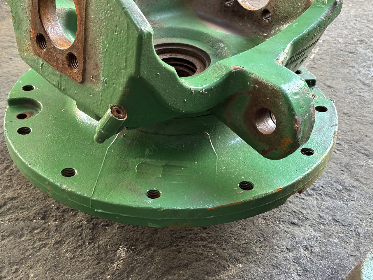 John Deere 7RXXX 7R330 7R 330 Zwrotnica Przegub Piasta R301661 RE592905 R135866 - Mangueta para Maquinaria agrícola: foto 3 John Deere 7RXXX 7R330 7R 330 Zwrotnica Przegub Piasta R301661 RE592905 R135866 - Mangueta para Maquinaria agrícola: foto 3