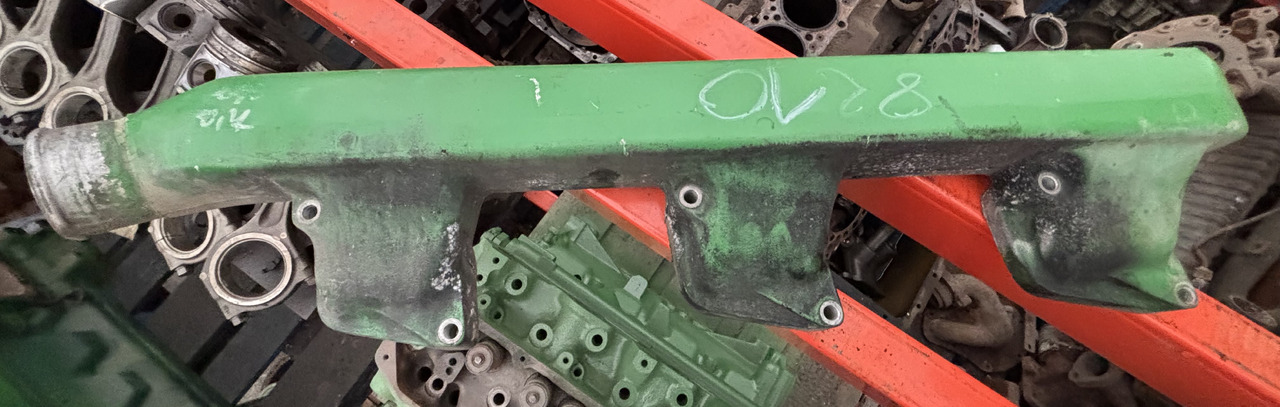 John Deere 8210 Kolektor Dolotowy R503413 R116727 - Colector de admisión para Maquinaria agrícola: foto 1 John Deere 8210 Kolektor Dolotowy R503413 R116727 - Colector de admisión para Maquinaria agrícola: foto 1