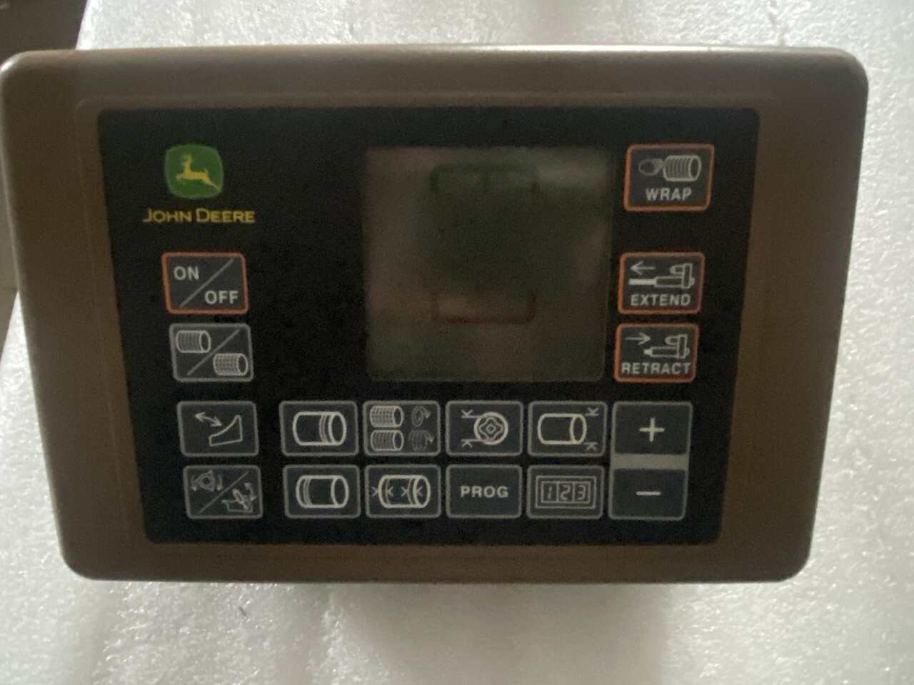 John Deere DC212852 / DC218185 - Monitor REMAN - Salpicadero para Maquinaria agrícola: foto 2 John Deere DC212852 / DC218185 - Monitor REMAN - Salpicadero para Maquinaria agrícola: foto 2