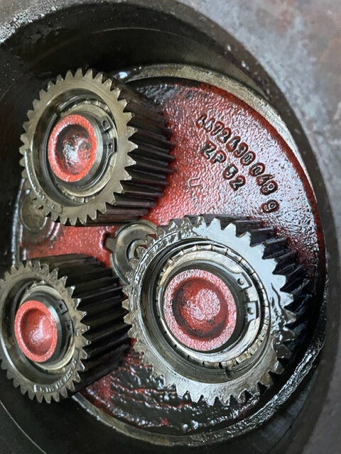 Kramer 520 - Zwolnica - Mando final para Maquinaria de construcción: foto 2 Kramer 520 - Zwolnica - Mando final para Maquinaria de construcción: foto 2