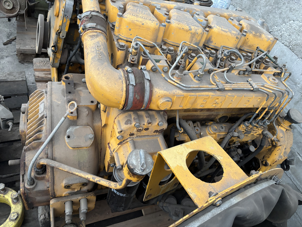 Liebherr D904T D 904 T Silnik Kompletny Blok Koło Zamachowe Wał Korbowy Pokrywa Miska CZĘŚCI - Volante de inercia para Maquinaria agrícola: foto 3 Liebherr D904T D 904 T Silnik Kompletny Blok Koło Zamachowe Wał Korbowy Pokrywa Miska CZĘŚCI - Volante de inercia para Maquinaria agrícola: foto 3