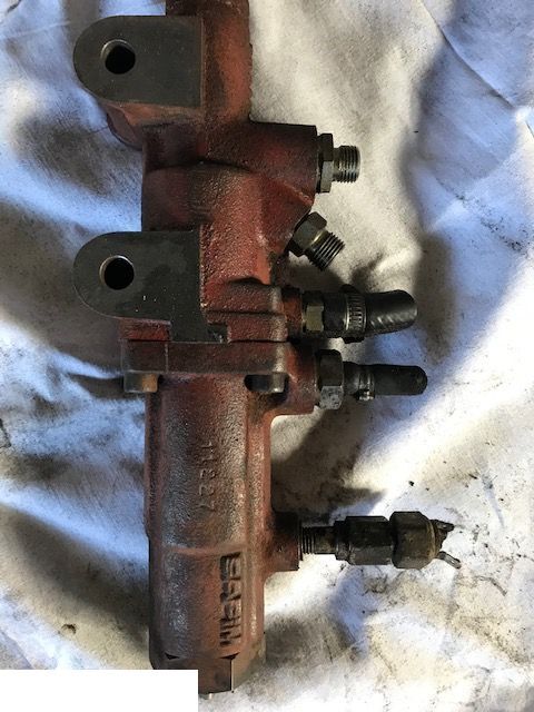 Manitou - Pompa Hamulcowa - Piezas de freno para Maquinaria agrícola: foto 1 Manitou - Pompa Hamulcowa - Piezas de freno para Maquinaria agrícola: foto 1