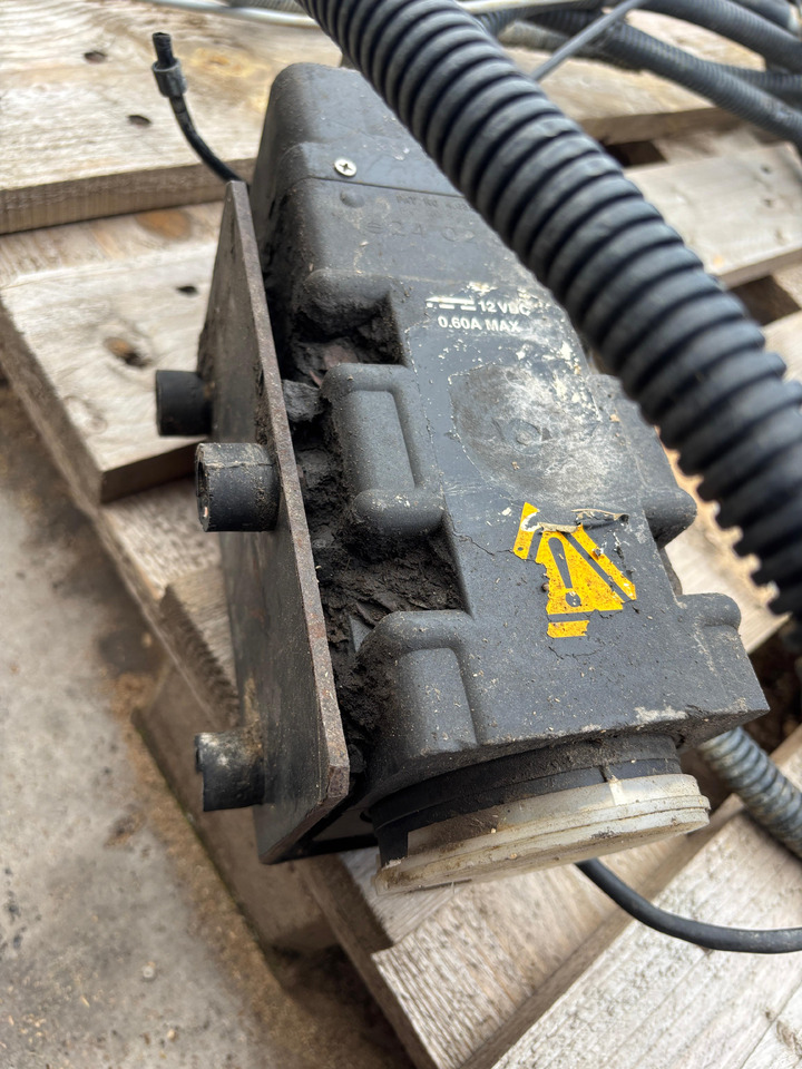 Massey Ferguson, Landini, Claas Radar Sensor Czujnik Prędkości Miernik Areału 3714290M2 - Sensor para Maquinaria agrícola: foto 3 Massey Ferguson, Landini, Claas Radar Sensor Czujnik Prędkości Miernik Areału 3714290M2 - Sensor para Maquinaria agrícola: foto 3