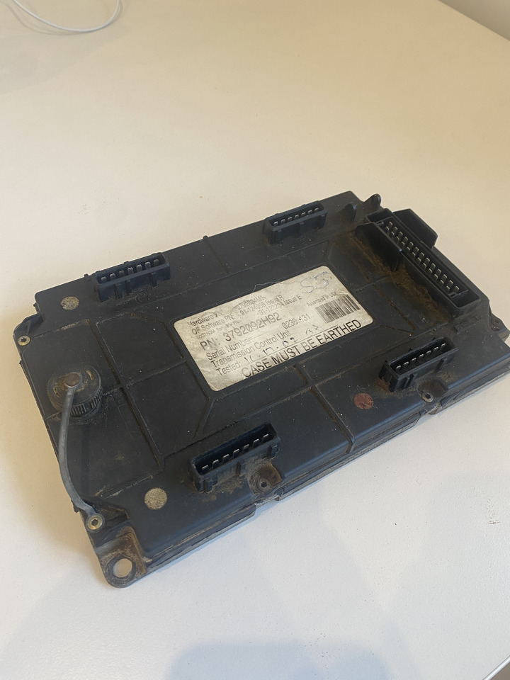 Massey Ferguson - sterownik moduł skrzyni biegów Autotronic 2 - Unidad de control para Maquinaria agrícola: foto 1 Massey Ferguson - sterownik moduł skrzyni biegów Autotronic 2 - Unidad de control para Maquinaria agrícola: foto 1