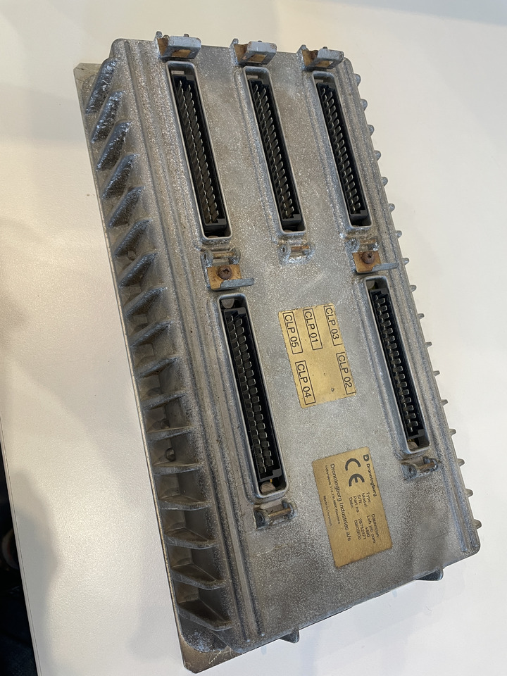 Massey Fergusson Fendt - jednostka centralna komputer sterownik 28782471 - Unidad de control para Maquinaria agrícola: foto 4 Massey Fergusson Fendt - jednostka centralna komputer sterownik 28782471 - Unidad de control para Maquinaria agrícola: foto 4