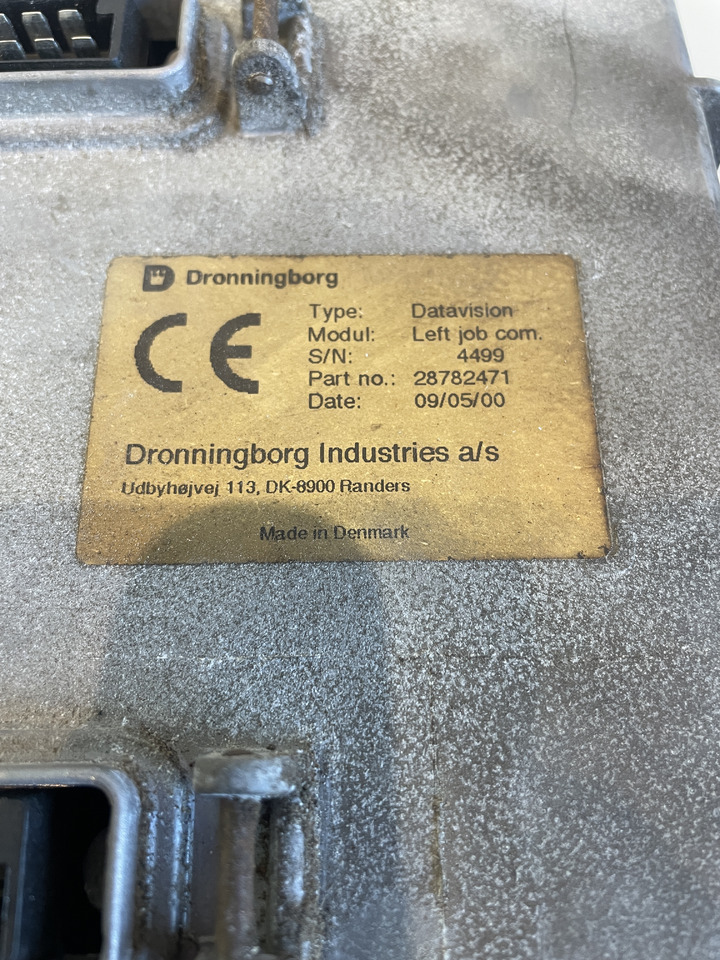 Massey Fergusson Fendt - jednostka centralna komputer sterownik LEWY 28782471 - Unidad de control para Maquinaria agrícola: foto 3 Massey Fergusson Fendt - jednostka centralna komputer sterownik LEWY 28782471 - Unidad de control para Maquinaria agrícola: foto 3