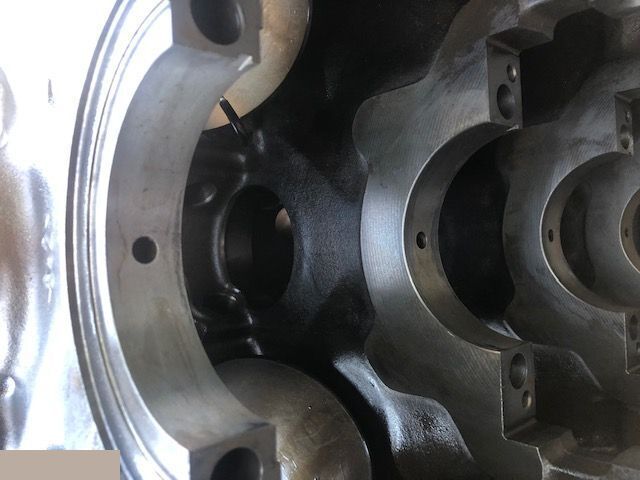 Mercedes OM 502 OM502 Blok Wał Korbowy Wałek Rozrządu - Motor para Maquinaria agrícola: foto 2 Mercedes OM 502 OM502 Blok Wał Korbowy Wałek Rozrządu - Motor para Maquinaria agrícola: foto 2