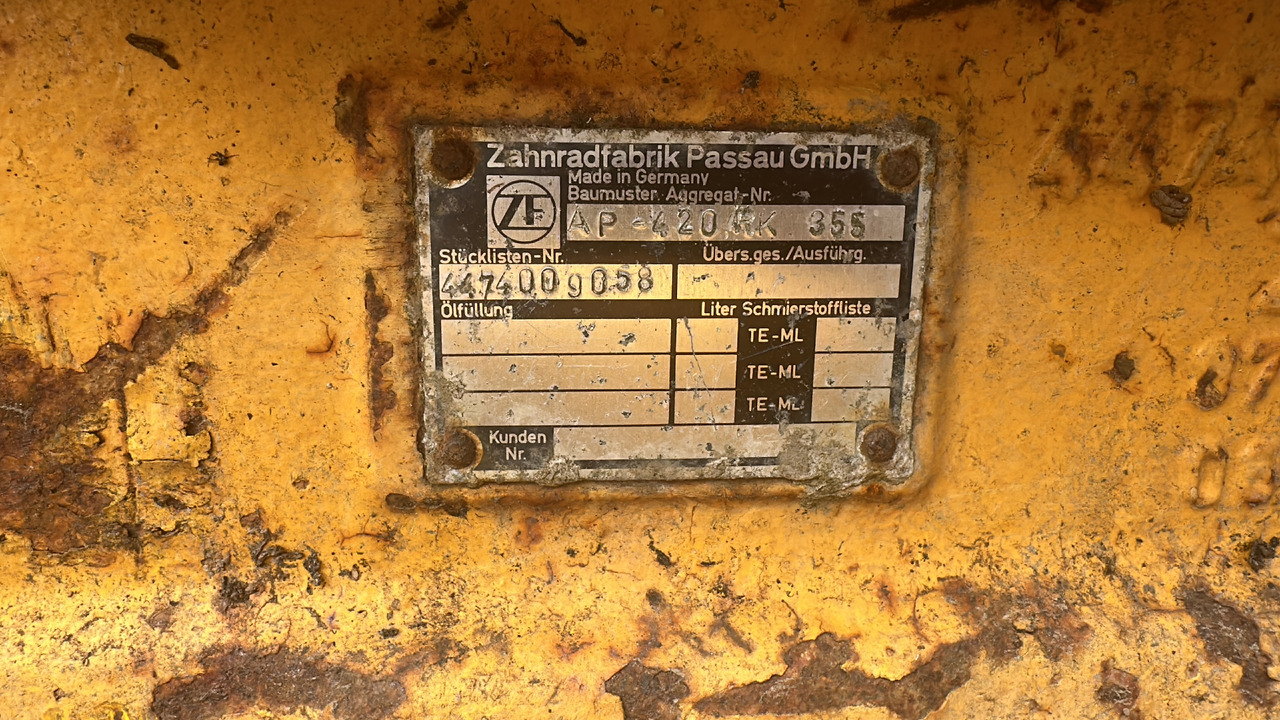 Most Napędowy ZF AP-420 , zwolnica wkład mostu części obudowa mostu - Mando final para Maquinaria agrícola: foto 4 Most Napędowy ZF AP-420 , zwolnica wkład mostu części obudowa mostu - Mando final para Maquinaria agrícola: foto 4